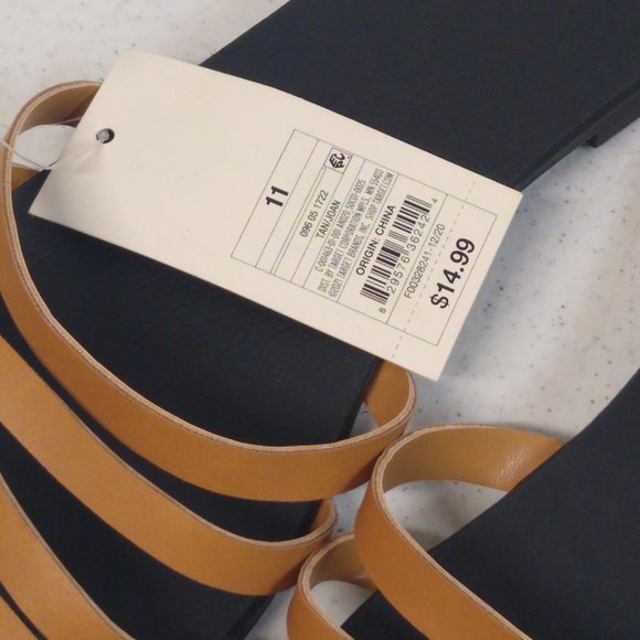 A New Day Sandals Tan/Joan Size 11 Women's Embossed Strappy Slide On Sandals NWT - Picture 5 of 8